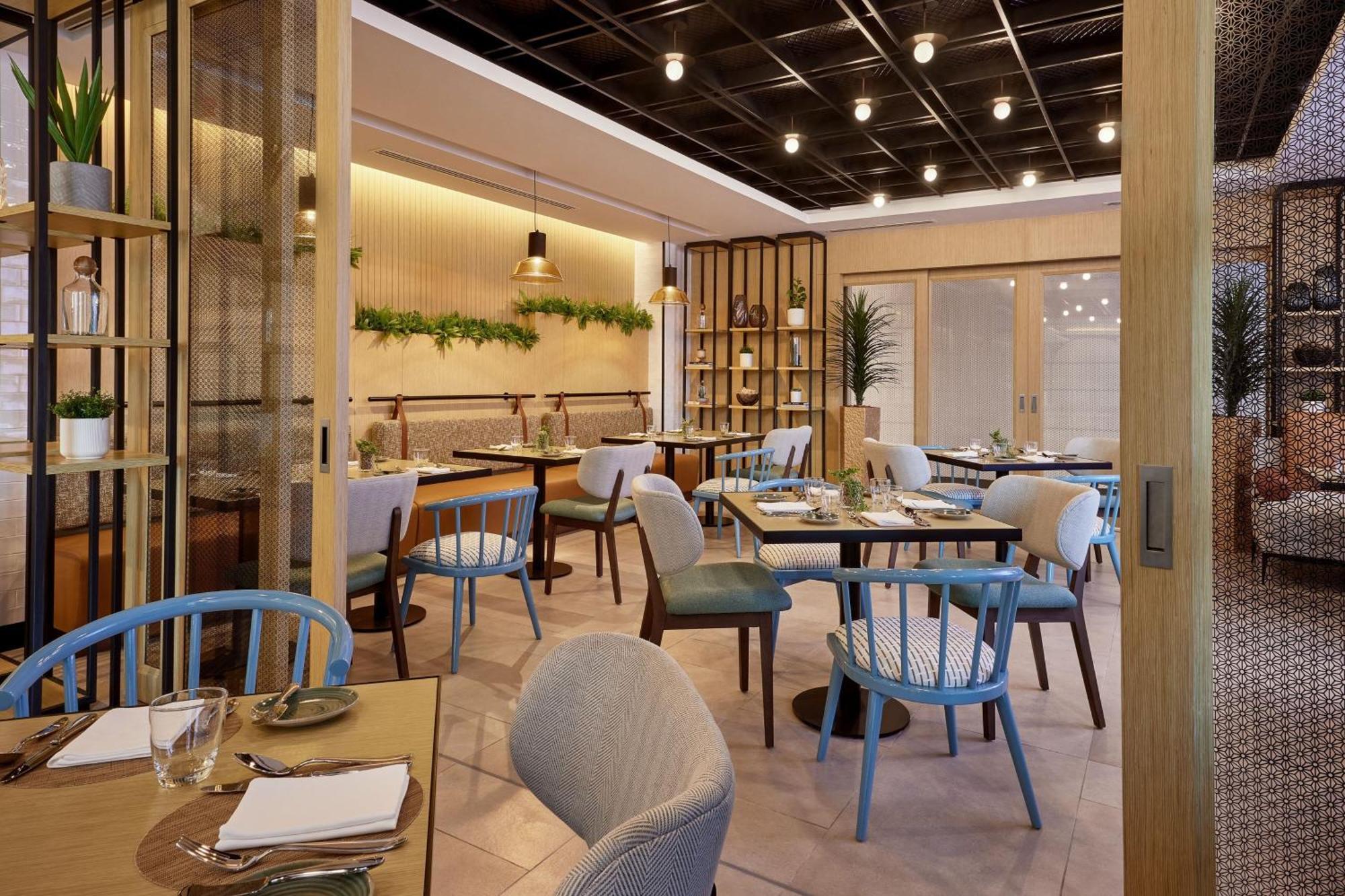 Готель Courtyard By Marriott Jubail Екстер'єр фото